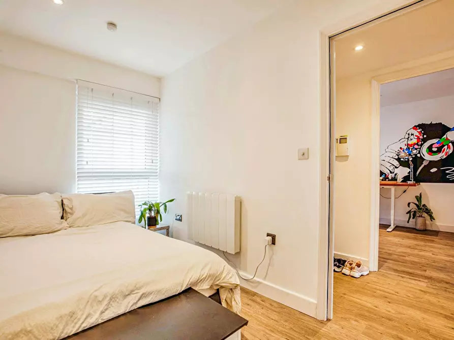 Immagine 9 di Appartamento in affitto  in Calderwood Street a Eltham