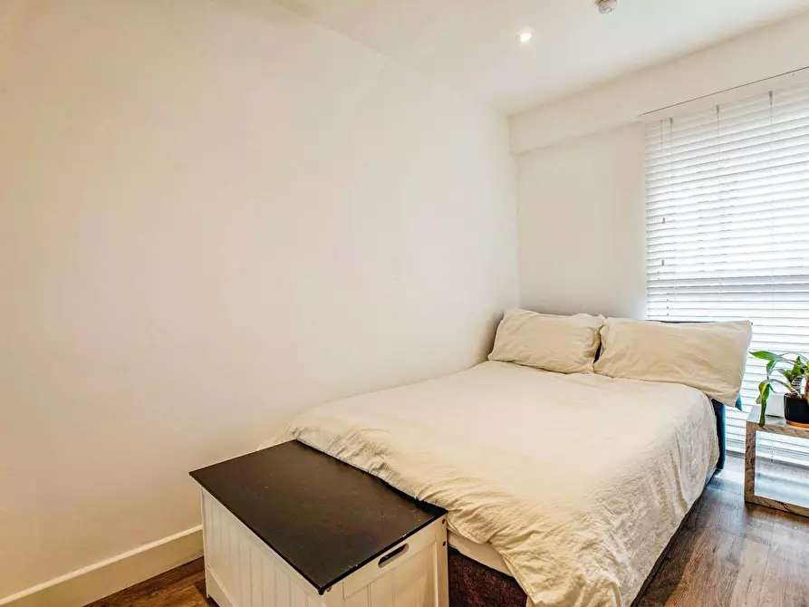 Immagine 5 di Appartamento in affitto  in Calderwood Street a Eltham