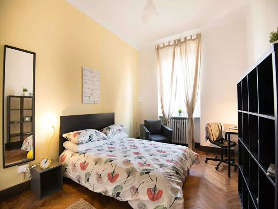 Immagine 1 di Camera in affitto  in Corso Re Umberto a Torino