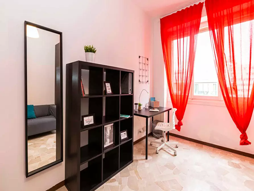 Immagine 8 di Camera in affitto  in Via Raffaello Bertieri a Milano