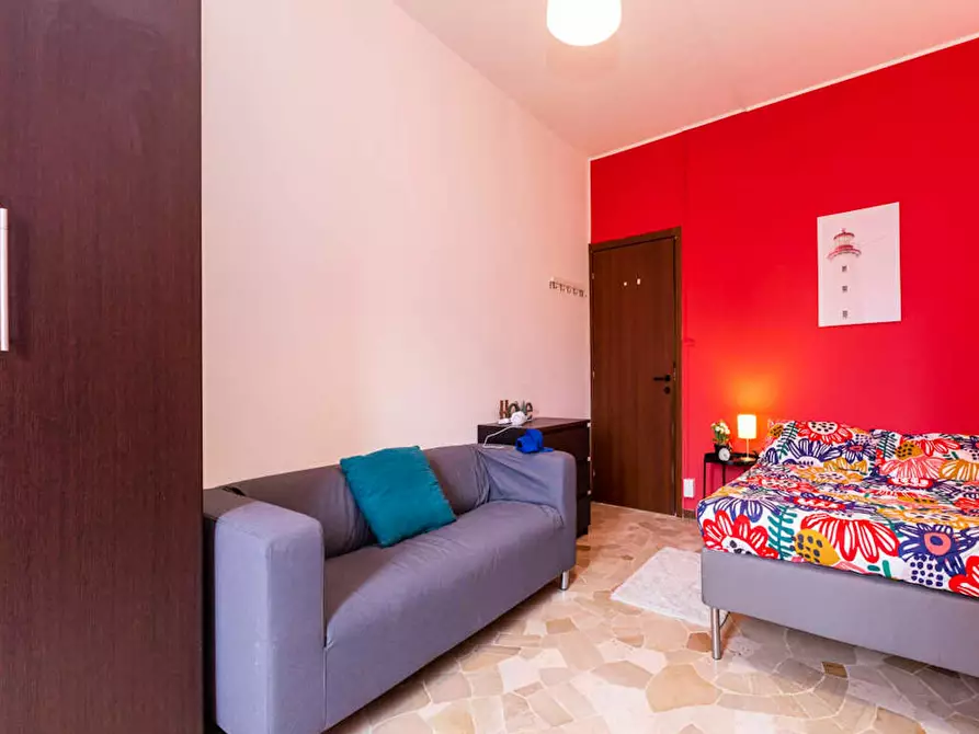 Immagine 4 di Camera in affitto  in Via Raffaello Bertieri a Milano