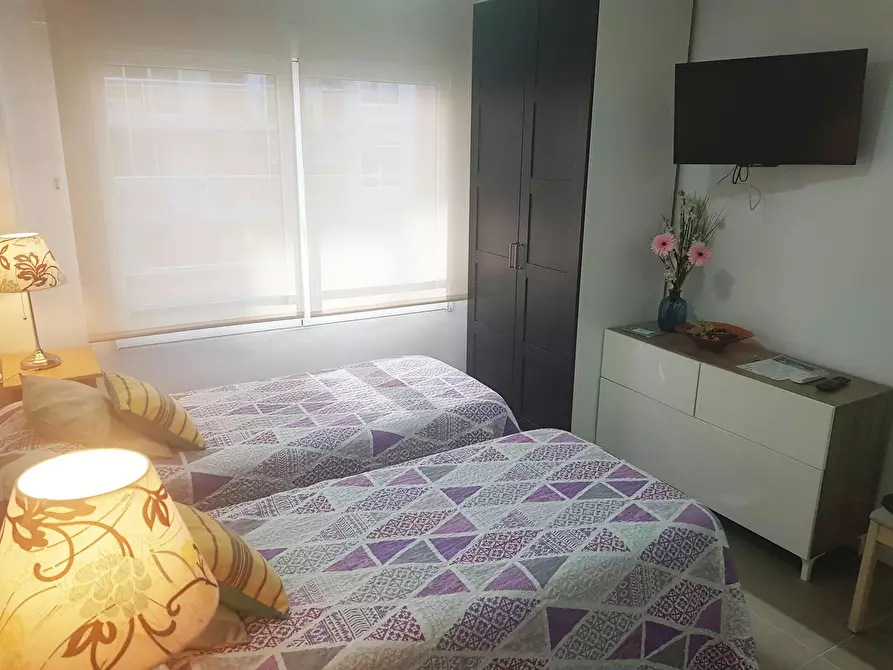 Immagine 8 di Appartamento in affitto  in Carrer Pedro Aleixandre a Valencia