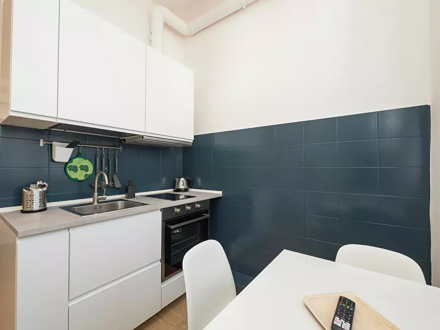 Immagine 4 di Appartamento in affitto  in Via Accademia a Milano