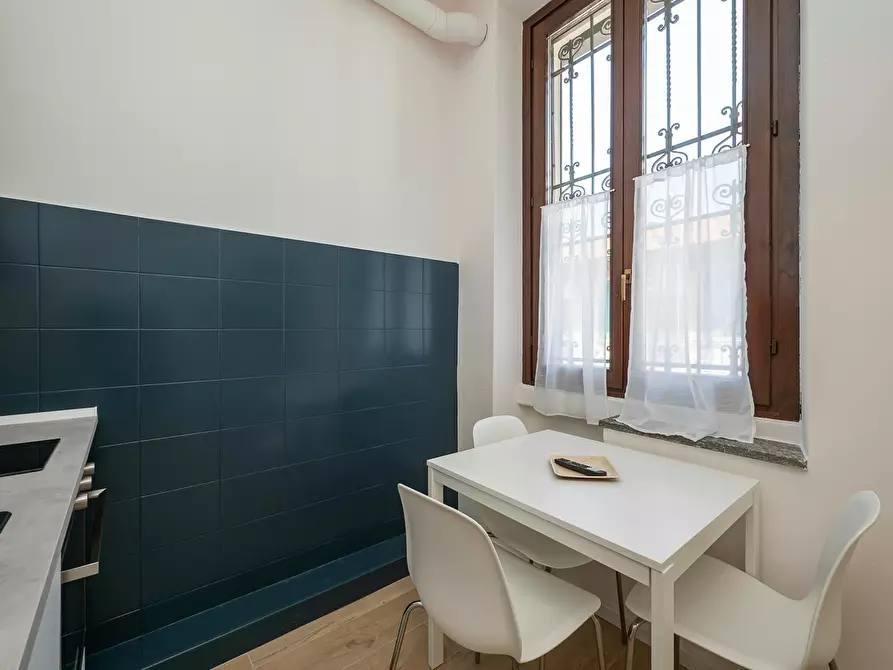 Immagine 5 di Appartamento in affitto  in Via Accademia a Milano