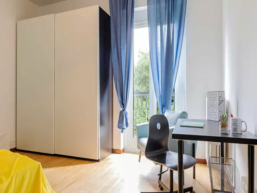 Immagine 8 di Camera in affitto  in Via Mario Donati a Milano