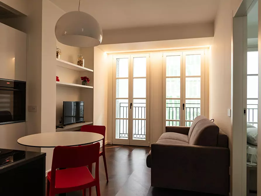 Immagine 5 di Appartamento in affitto  in Via Medici a Milano