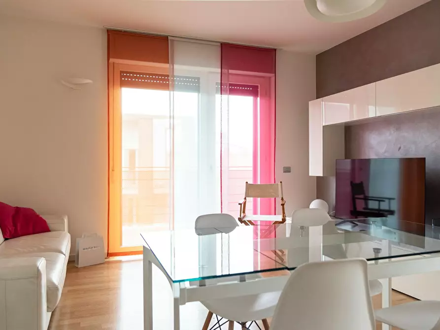 Immagine 1 di Appartamento in affitto  in Via Savona a Milano