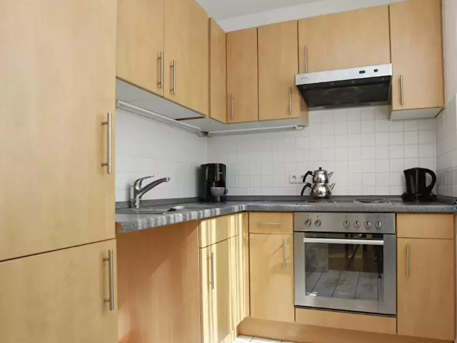 Immagine 8 di Appartamento in affitto  in Heinrich-Heine-Straße a Berlin