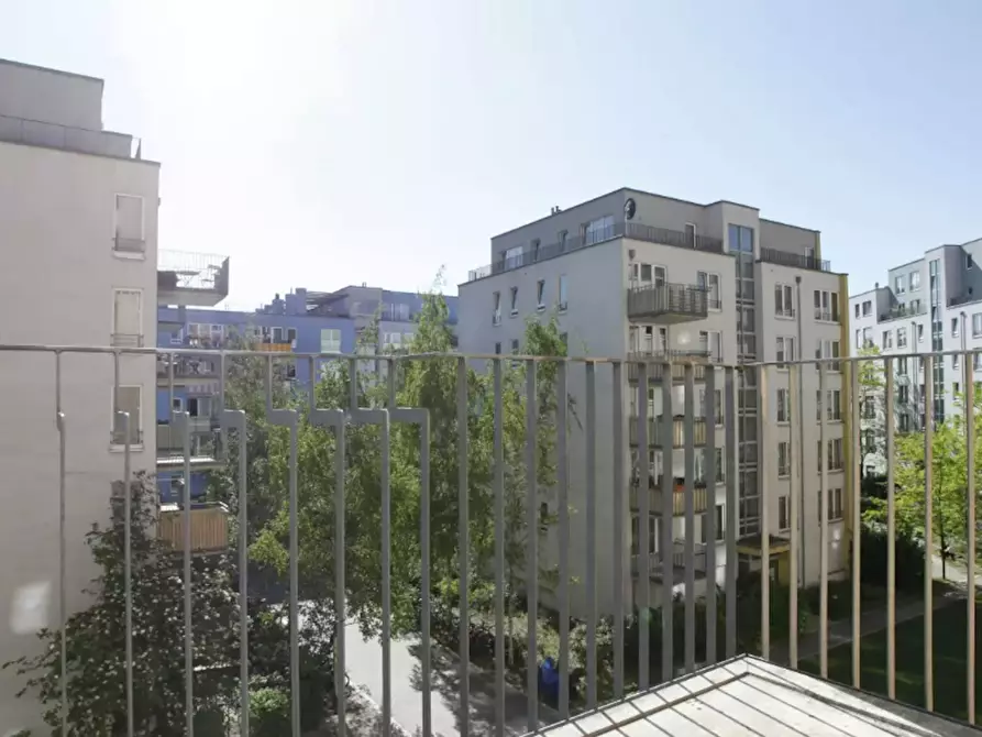 Immagine 9 di Appartamento in affitto  in Heinrich-Heine-Straße a Berlin