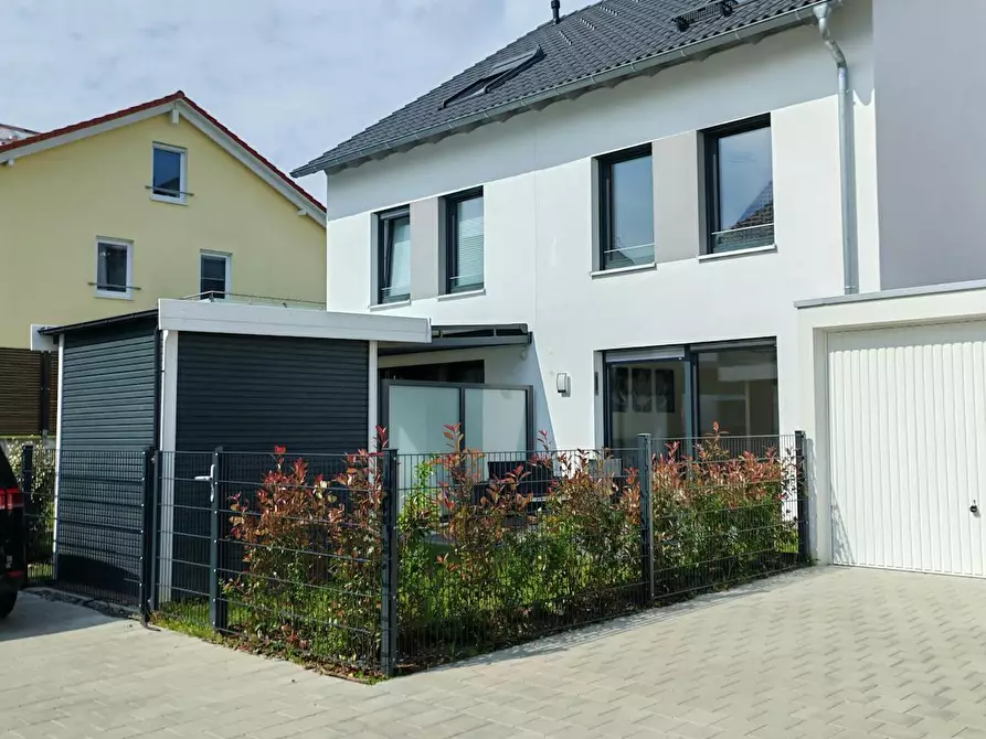 Immagine 1 di Casa indipendente in affitto  in Frickenwäsele a Immenstaad am Bodensee