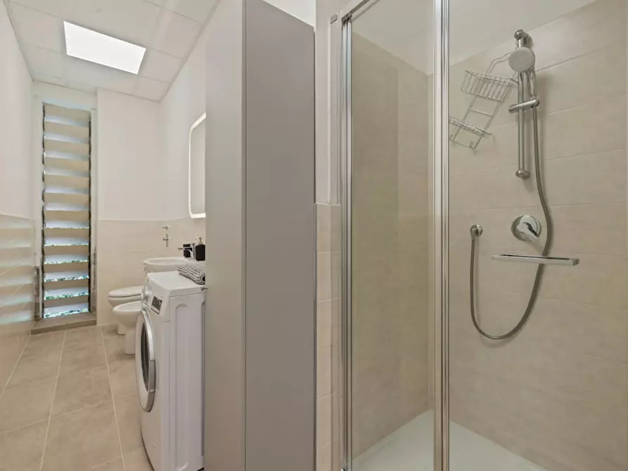 Immagine 7 di Camera in affitto  in Via Uguccione da Pisa a Milano