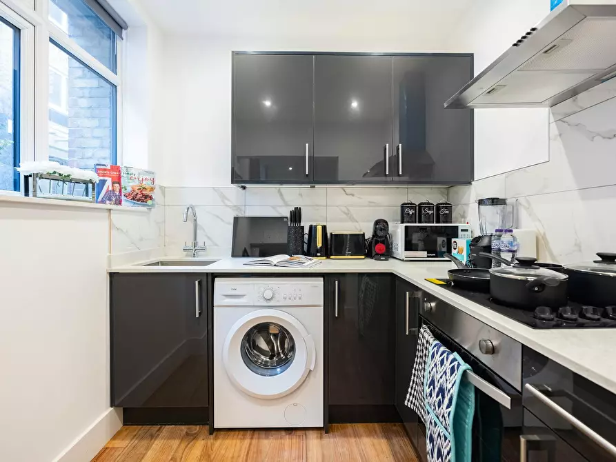 Immagine 5 di Appartamento in affitto  in High Street a Croydon