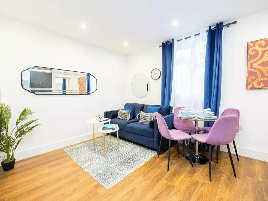 Immagine 4 di Appartamento in affitto  in High Street a Croydon