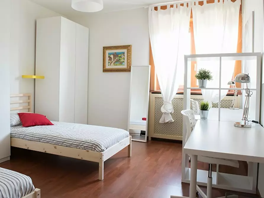 Immagine 3 di Camera condivisa in affitto  in Via Francesco Primaticcio a Milano