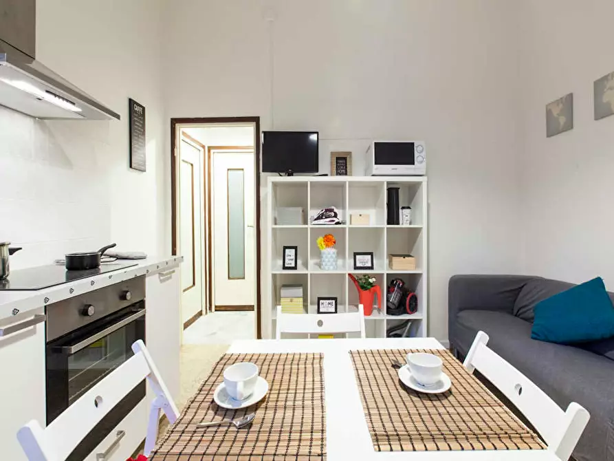 Immagine 10 di Camera in affitto  in Via Antonio Panizzi a Milano