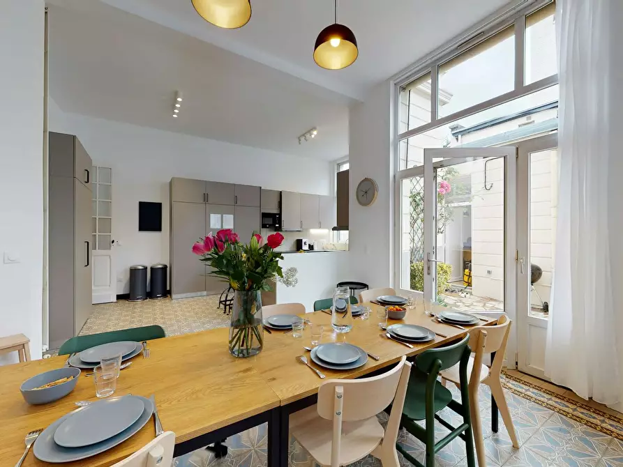 Immagine 8 di Camera in affitto  in Rue du Faubourg de Roubaix a Lille