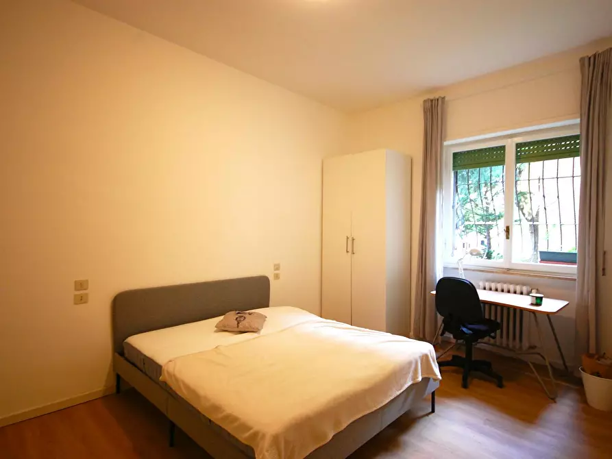 Immagine 1 di Camera in affitto  in Via Gerolamo Forni a Milano