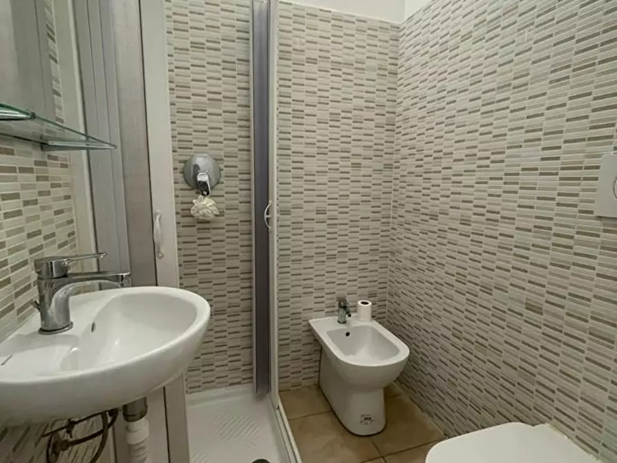 Immagine 4 di Camera in affitto  in Via Vincenzo Monti a Milano