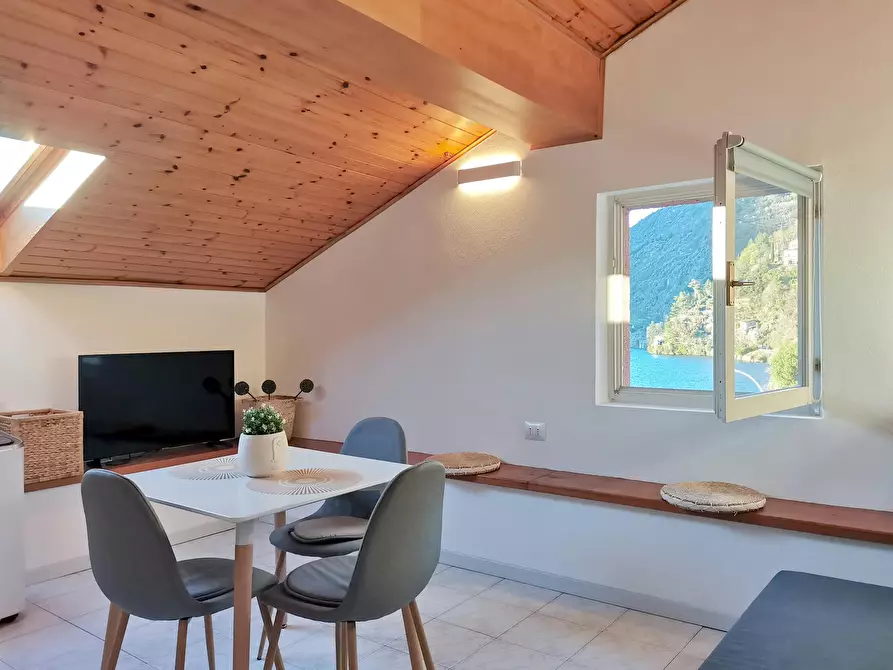 Immagine 5 di Appartamento in affitto  in Via Colico a Bellano