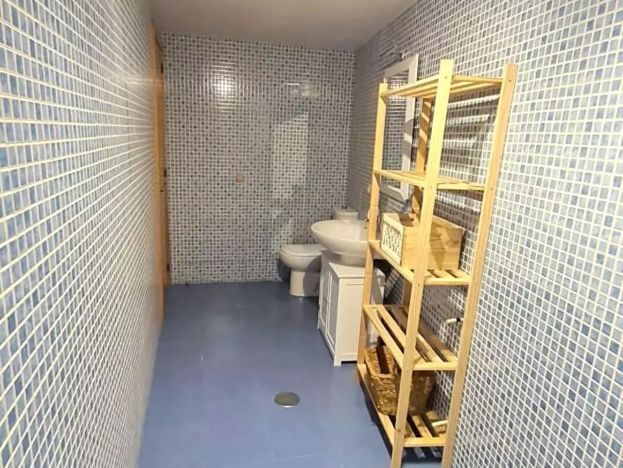 Immagine 9 di Camera in affitto  in Calle Suárez Somontes a Badajoz