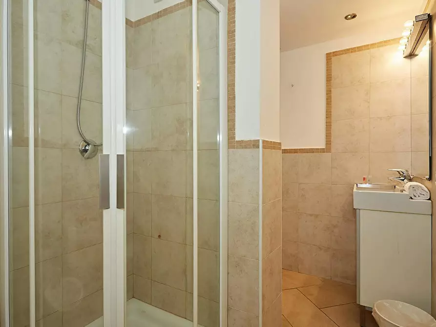 Immagine 7 di Appartamento in affitto  in Via Emilio Broglio a Milano