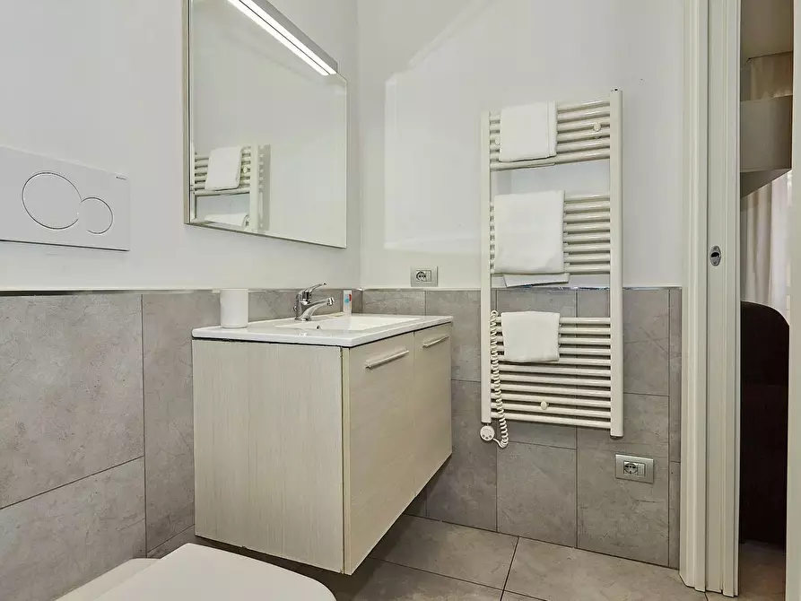 Immagine 7 di Appartamento in affitto  in Via Angiolo Maffucci a Milano