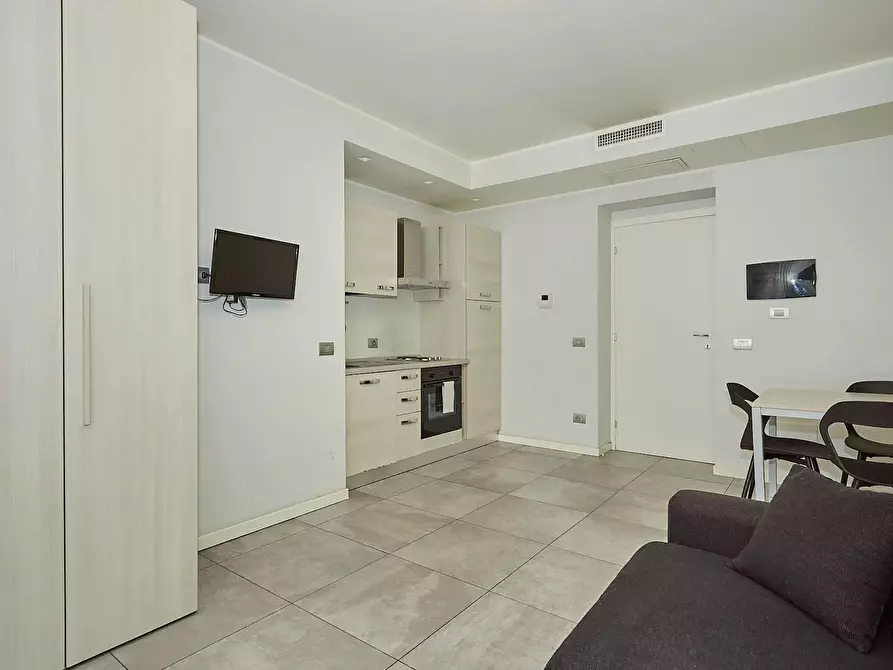 Immagine 4 di Appartamento in affitto  in Via Angiolo Maffucci a Milano