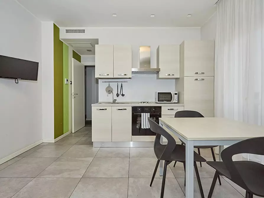 Immagine 5 di Appartamento in affitto  in Via Angiolo Maffucci a Milano