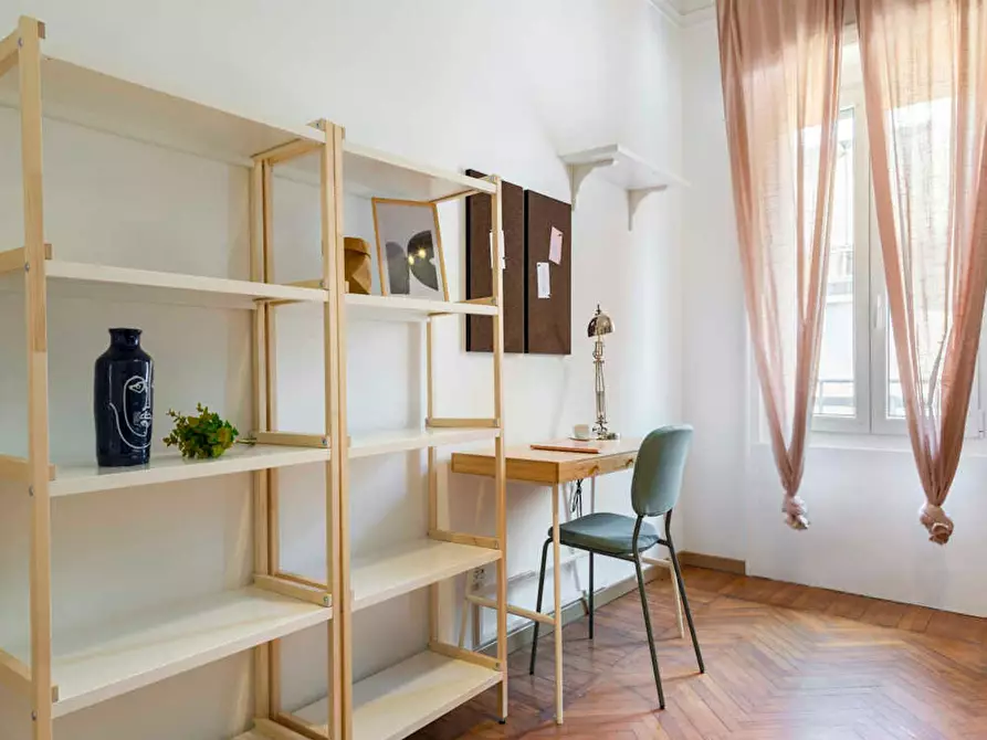 Immagine 6 di Camera in affitto  in Via Antonio Bazzini a Milano