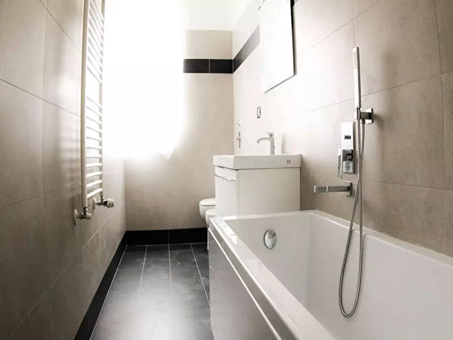 Immagine 8 di Camera in affitto  in Viale Brianza a Milano