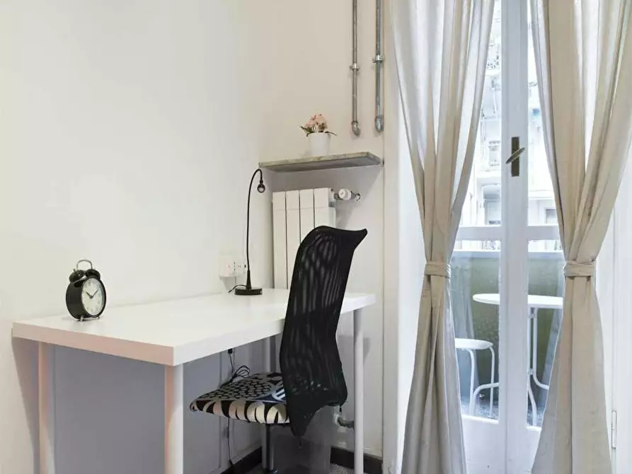 Immagine 5 di Camera in affitto  in Bastioni di Porta Volta a Milano