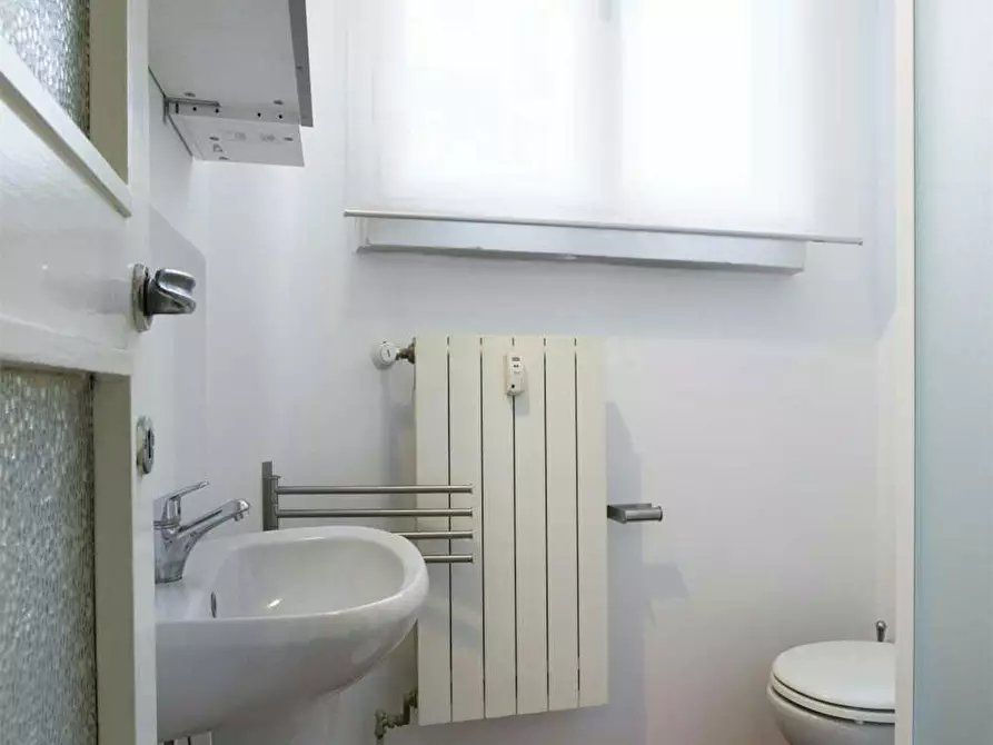 Immagine 8 di Camera in affitto  in Bastioni di Porta Volta a Milano