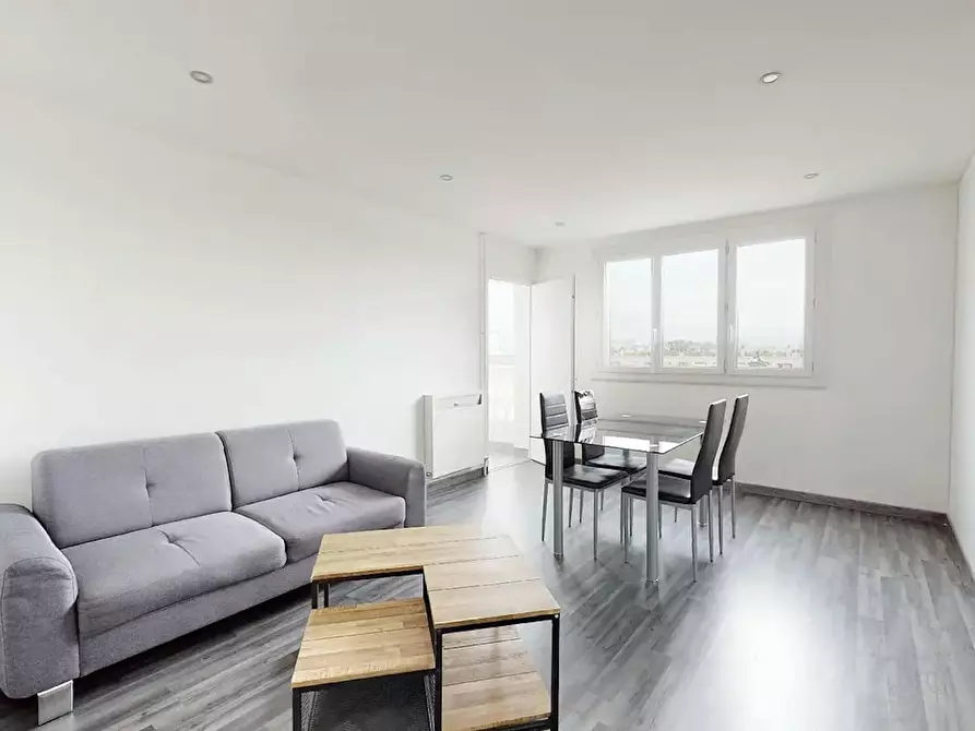 Immagine 4 di Camera in affitto  in Allée des Cèdres a Villeurbanne
