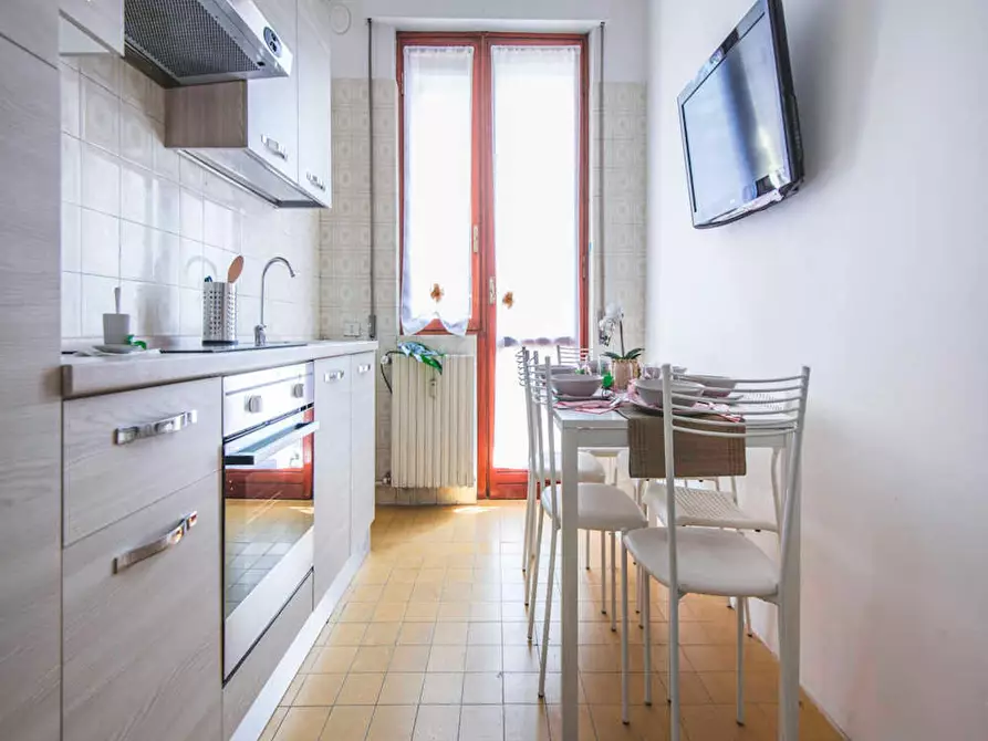 Immagine 9 di Camera in affitto  in Viale San Gimignano a Milano