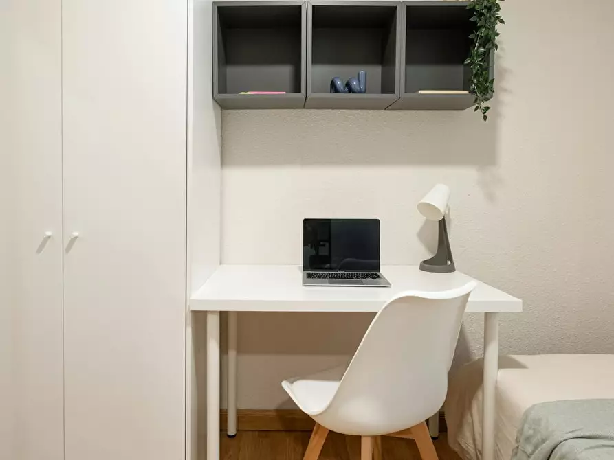 Immagine 2 di Camera in affitto  in Calle Franco y López a Zaragoza