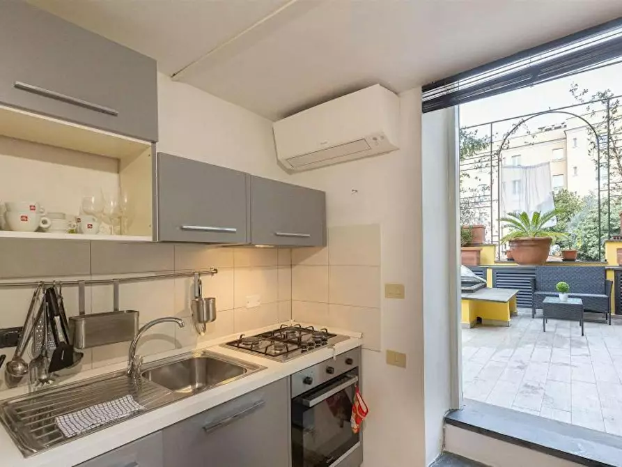 Immagine 2 di Appartamento in affitto  in Via dei Riari a Roma