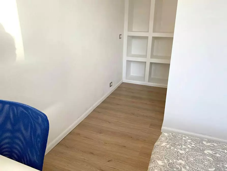 Immagine 3 di Camera in affitto  in Via Camillo e Otto Cima a Milano