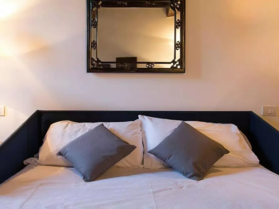 Immagine 7 di Appartamento in affitto  in Via della Scala a Roma