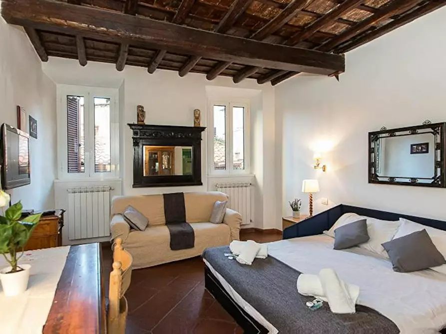 Immagine 3 di Appartamento in affitto  in Via della Scala a Roma