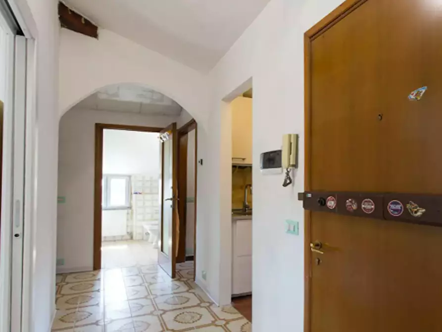 Immagine 9 di Camera in affitto  in Via Pietro Venino a Cologno Monzese