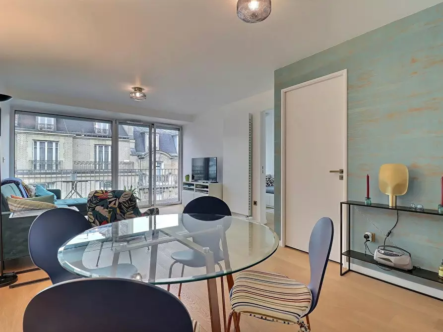 Immagine 7 di Appartamento in affitto  in Rue Damrémont a Paris 18