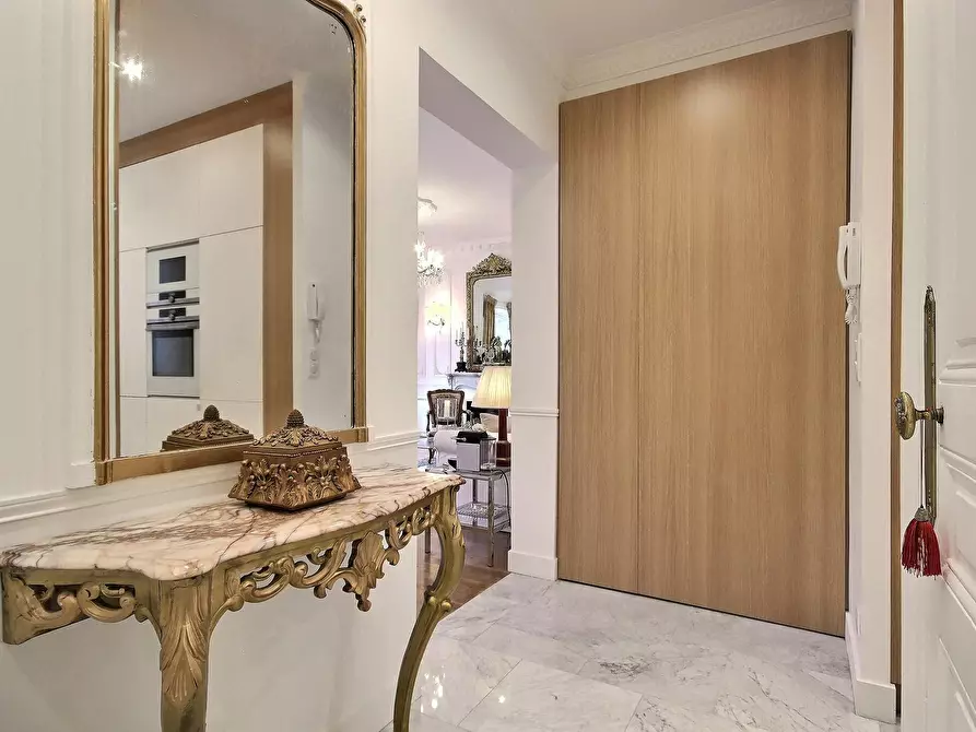 Immagine 3 di Appartamento in affitto  in Rue Pergolèse a Paris 16