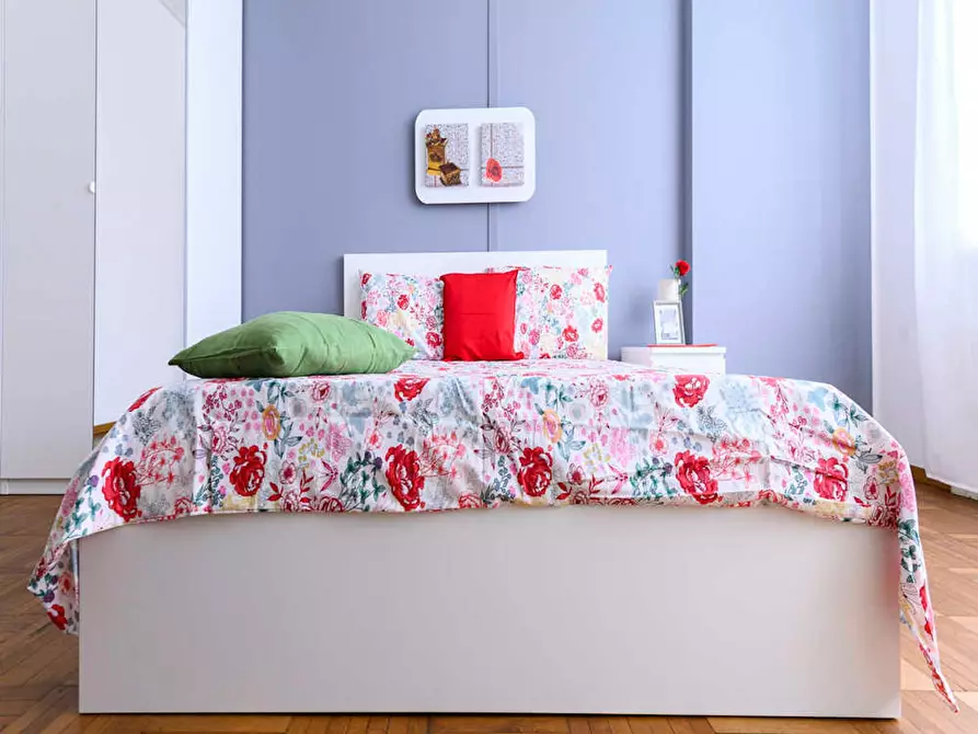 Immagine 1 di Camera in affitto  in Via Roberto Sarfatti a Milano