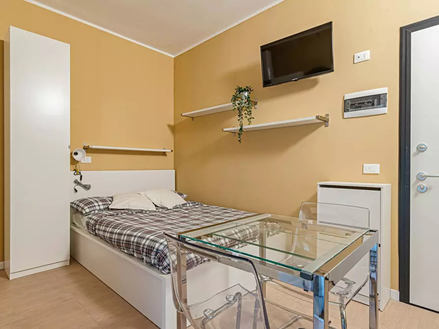 Immagine 5 di Appartamento in affitto  in Via Luciano Manara a Milano