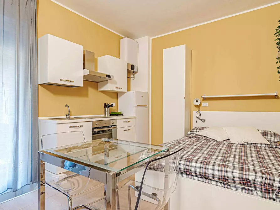 Immagine 4 di Appartamento in affitto  in Via Luciano Manara a Milano