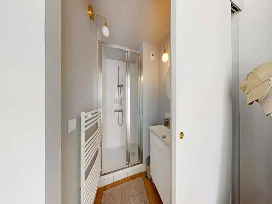 Immagine 4 di Camera in affitto  in Rue de Belleville a Paris