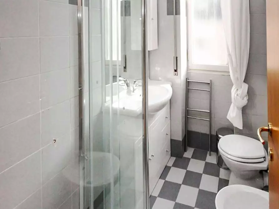 Immagine 10 di Camera in affitto  in Via Giuseppe Bruschetti a Milano