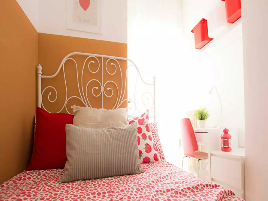 Immagine 1 di Camera in affitto  in Corso Sempione a Milano