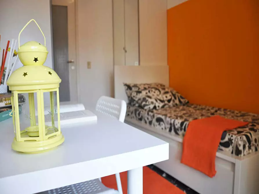 Immagine 9 di Camera in affitto  in Via Mauro Macchi a Milano