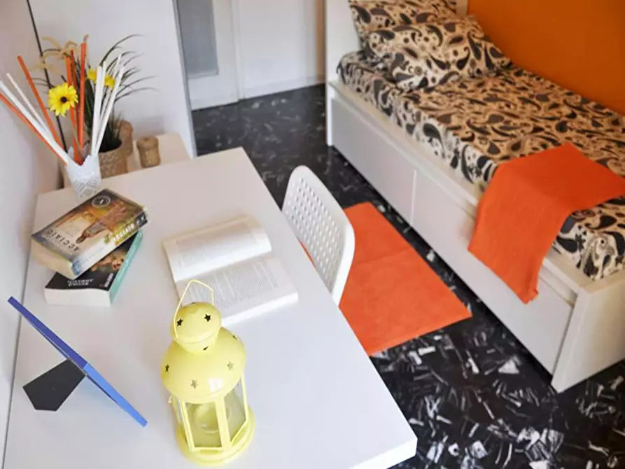 Immagine 6 di Camera in affitto  in Via Mauro Macchi a Milano